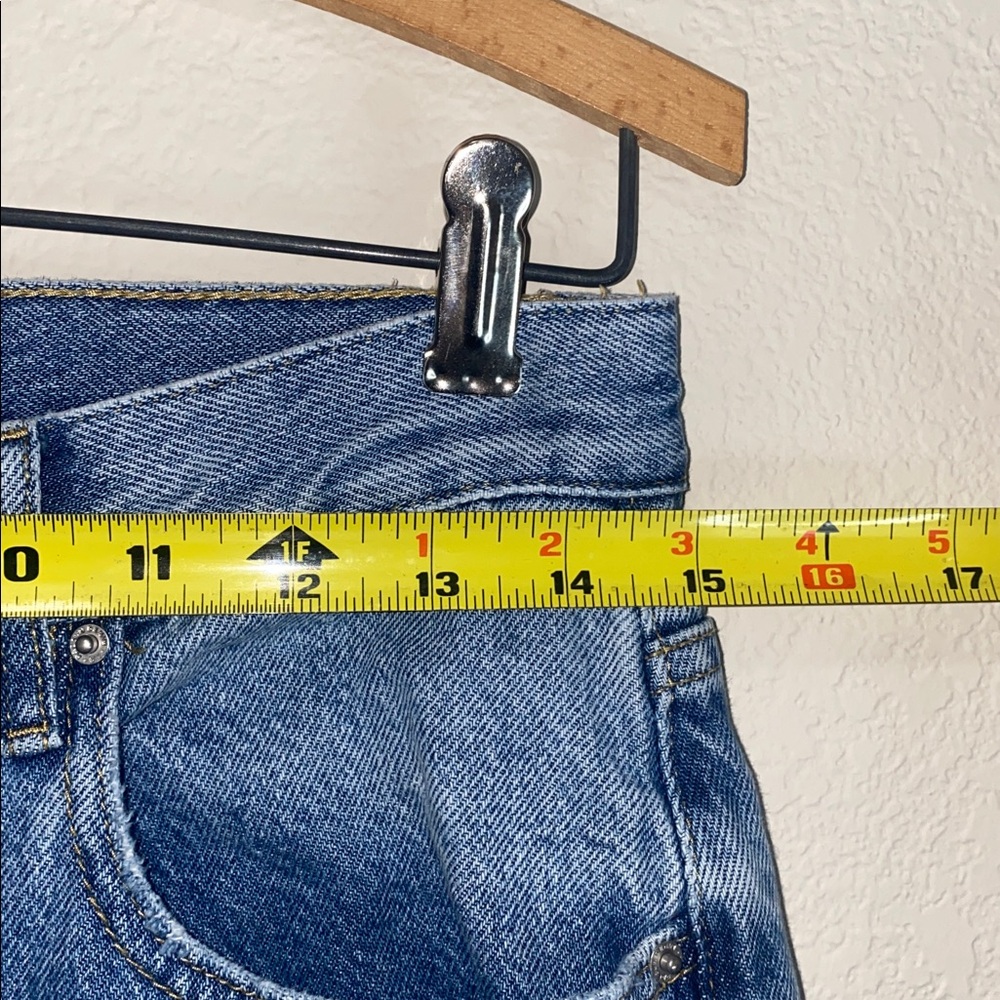 🛍️PacSun Women’s ‘Dad Jeans’ in the shade Medium Indigo! - Picture 8 of 12